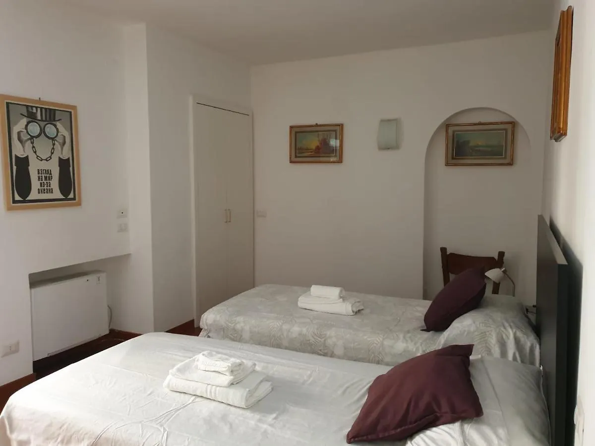 Apartament Youhosty - Laghetto Big 3 Mediolan Włochy